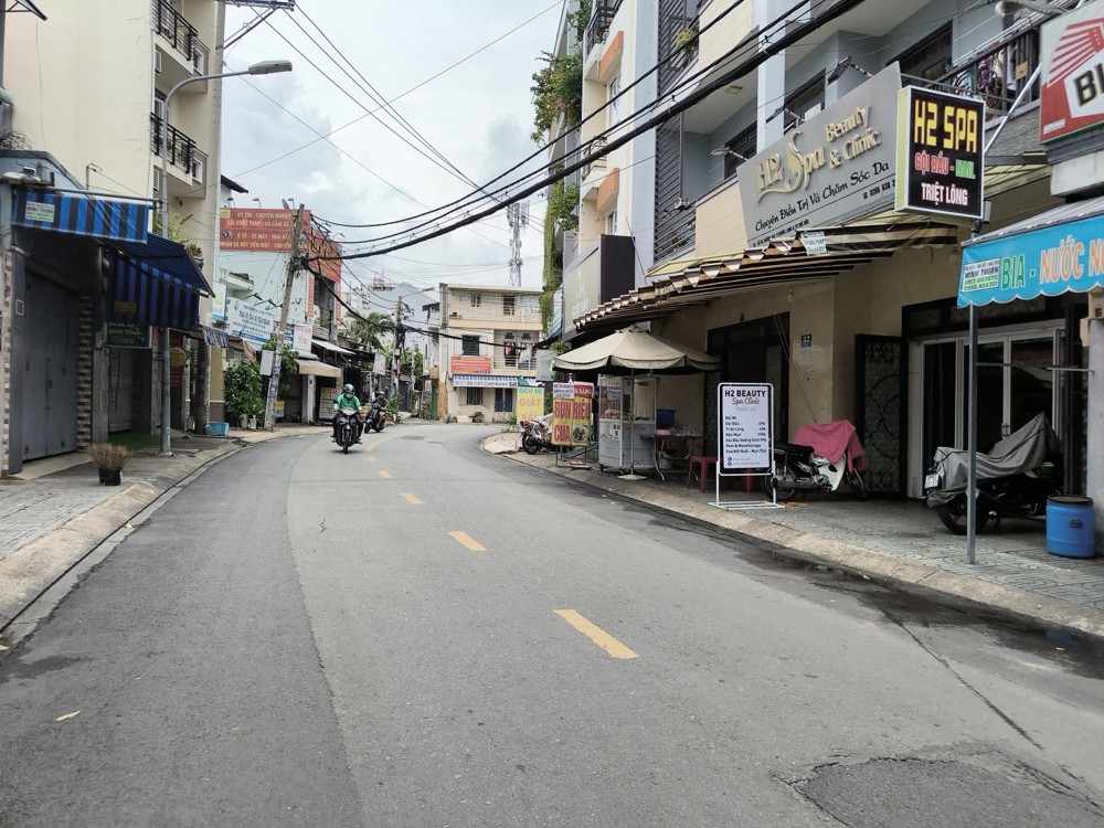 Hxh_ 3 Tầng Nở Hậu - Bank Định Giá Hơn 9 Tỷ_ Ngay Đại Học Văn Hoá Đỗ Xuân Hợp