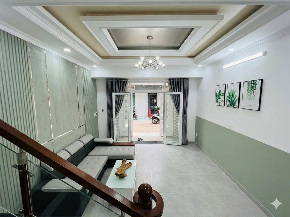 Chi 7. X Tỷ- Htp- Gần Hoàng Quốc Việt- Đường Xe Tải- Gần Phú Mý Hưng- Nhà 4 Tầng- Dt 4.6 X 12- Dân