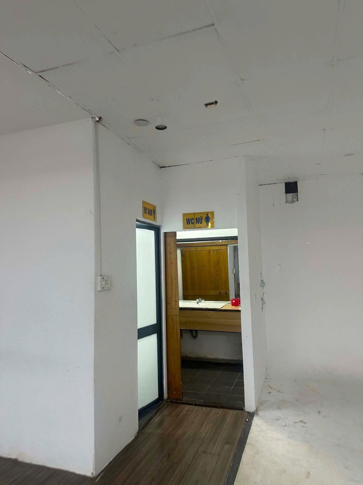 Cho Thuê Mặt Bằng Tầng 2 , Số 88 Khúc Thừa Dụ, Cầu Giấy, Hà Nội