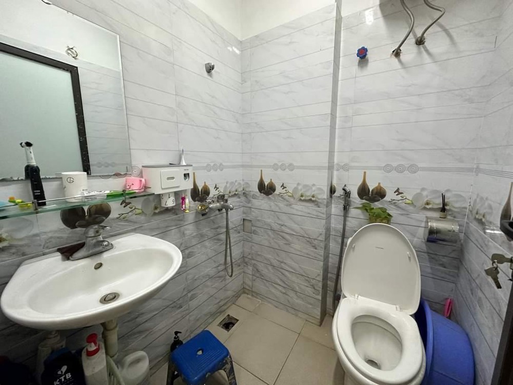 Bán Nhà Sài Đồng Long Biên Hàng Xóm Aeon Vinhome Ô Tô Đỗ Sát Ngày Đêm Chỉ Hơn 6 Tỷ