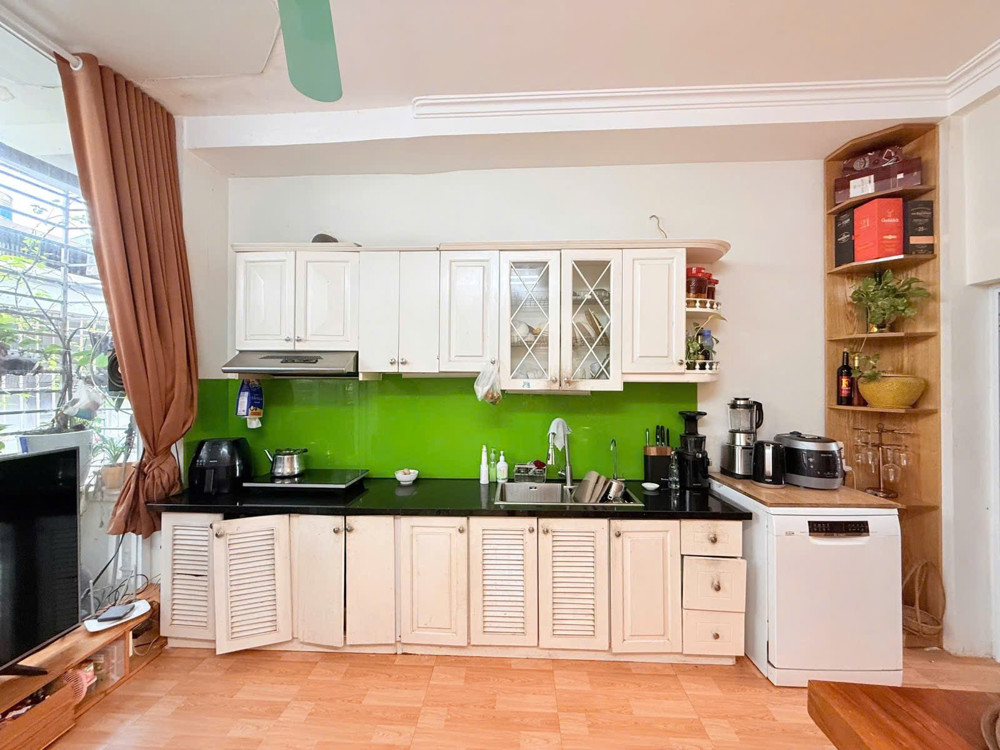 Nhà Phố Hoàng Văn Thái – Ô Tô Đỗ Cửa – Kinh Doanh – Dòng Tiền Tốt