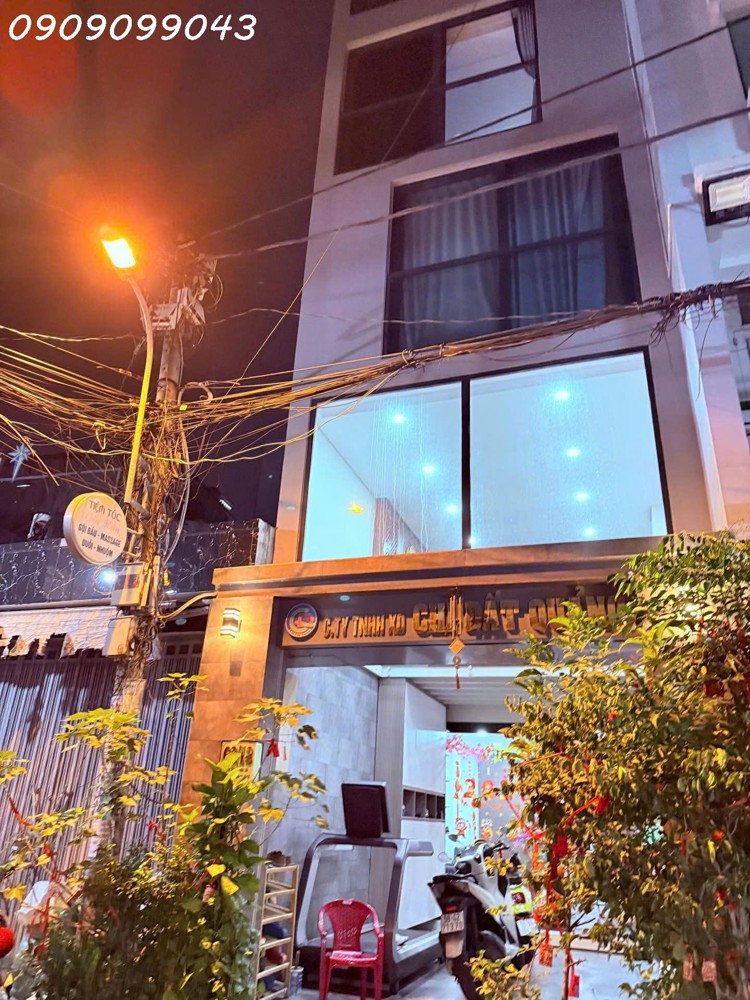 Nhà C4–hxh Xe Ngủ Trong Nhàttn-Phan Văn Hơn-Trường Chinh