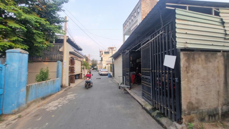 Bán Dãy Trọ Ngay Đhqg Tphcm,Chỉ Tính Giá Đất,Shr Đường 2 Ô Tô,Có Sẵn Dòng Tiền