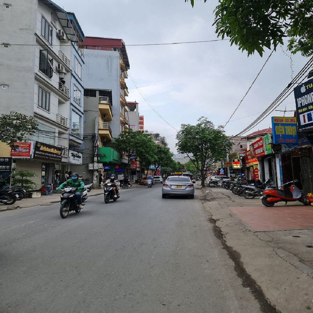 Bán 111M2 Đất Mặt Phố Tại Trâu Quỳ, Gia Lâm. Mt 5M, Đường Gần 10M. Lh 0989894845