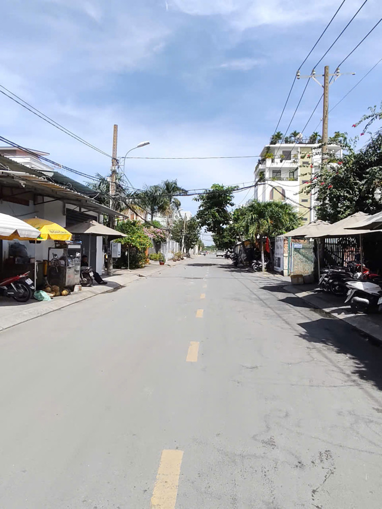 Cần Bán Lô Đất Siêu Đẹp Hẻm 496 Đường Dương Quảng Hàm , Phường 6 , Gò Vấp, Tp Hồ Chí Minh