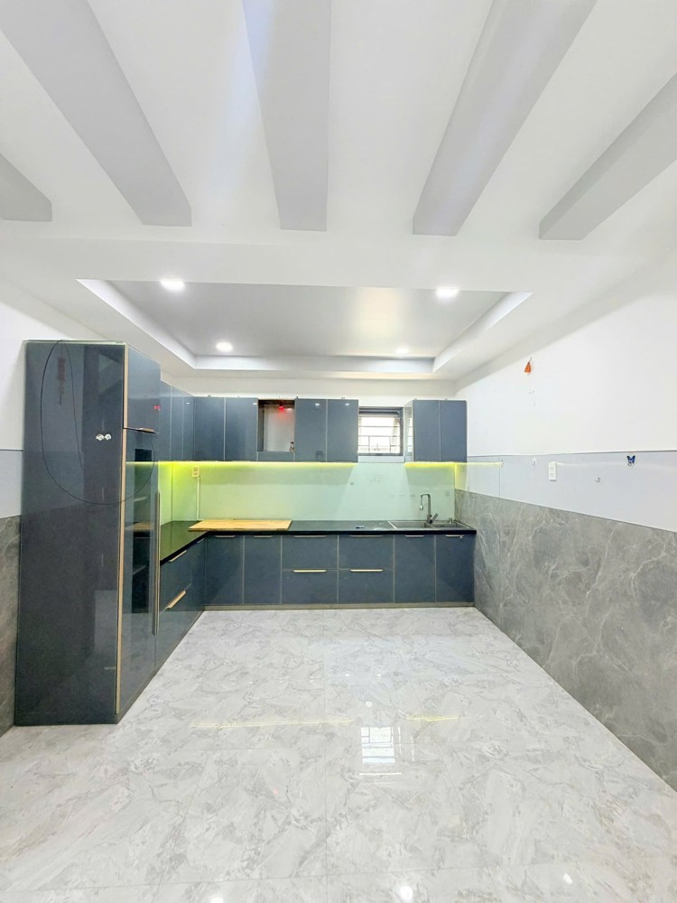 Bán Nhà 2 Tầng , Ngay Chợ Chiều Xã Vĩnh Ngọc Tp Nha Trang