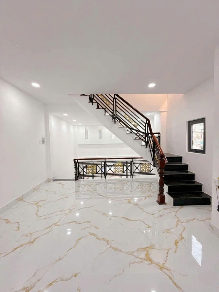 Giá 5. X Tỷ- Quận 7- Gần Chợ Tân Mỹ- Nhà Mới 3T- Dt 4.5 X 12- Sổ Riêng