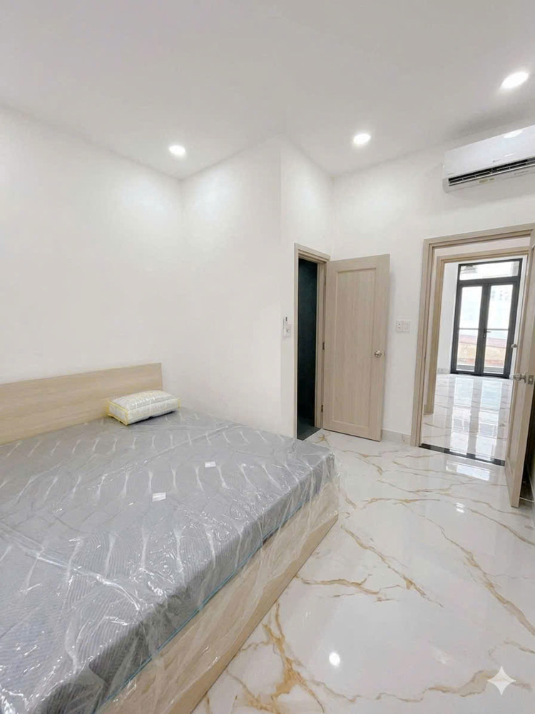 Giá 5. X Tỷ- Quận 7- Gần Chợ Tân Mỹ- Nhà Mới 3T- Dt 4.5 X 12- Sổ Riêng