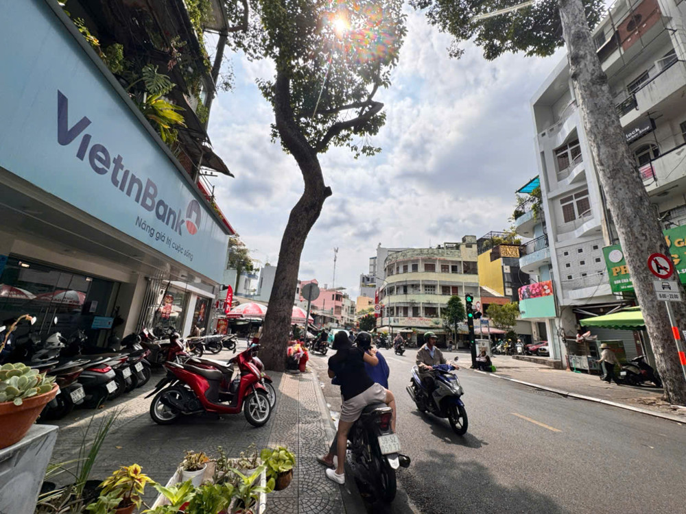 Bán Nhà 5 Tầng Mặt Tiền Nguyễn Huy Tự, Quận 1 - View Góc 2 Mặt Tiền Siêu Hiếm Nguyễn Văn Giai- Khu