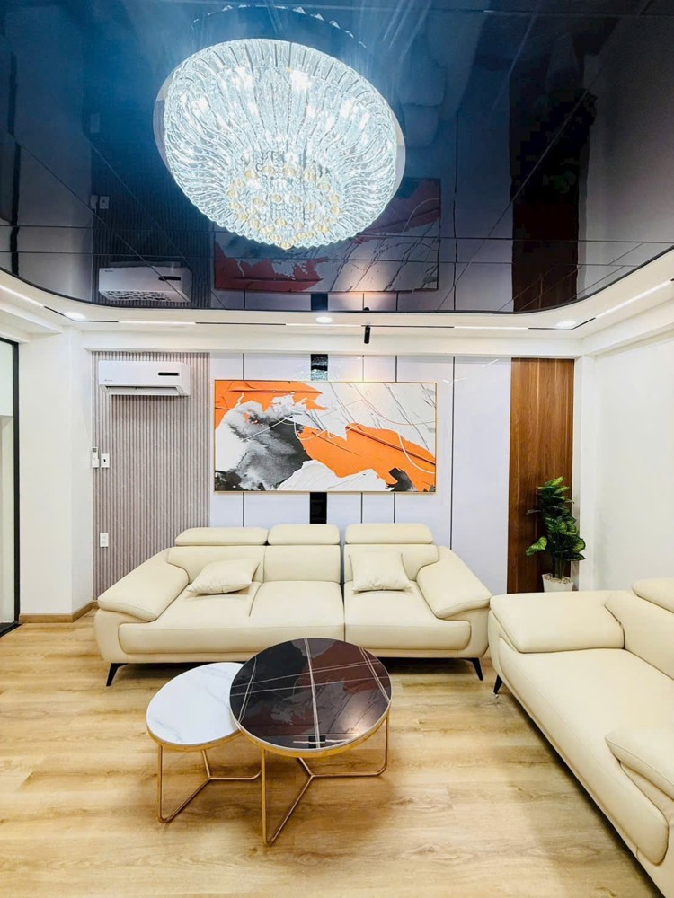 Tân Bình - Xe Hơi Ngủ Trong Nhà - Thang Máy - Nhà Mới Đẹp - Sổ A4 - Hoàn Công Đủ - 63M - Nhỉnh 14 Tỷ