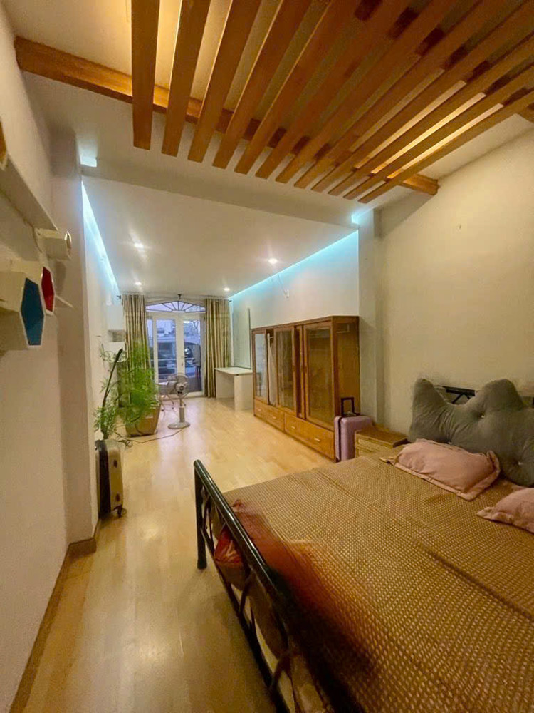 Hiếm Giá Tốt Chỉ 14,2T- Bán Nhà 5 Tầng Mới Hxh 6M Đ.tôn Thất Tùng, Quận 1- Dt 63M2- Khu Vip Kinh