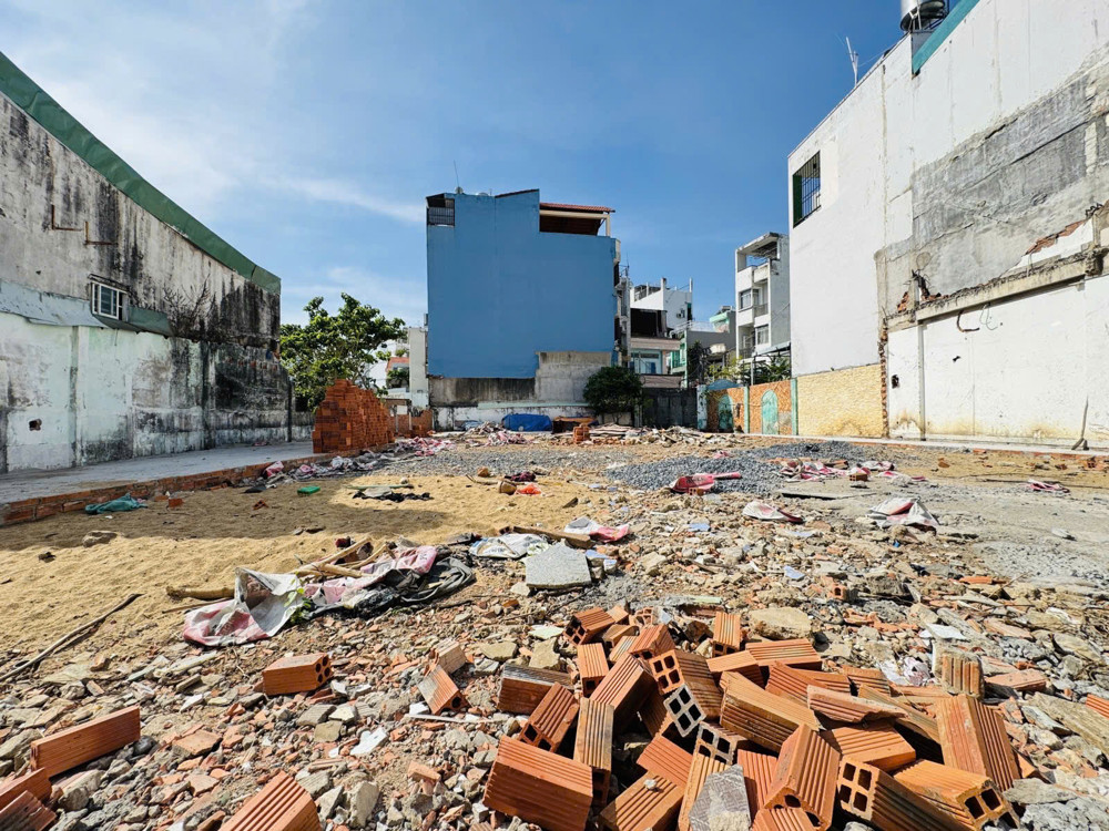 Bán Đất - Hẻm Xe Hơi Trần Quý Cáp - Giao Phan Văn Trị, 18X37m, Full Thổ, Tiện Xây, 38 Tỷ