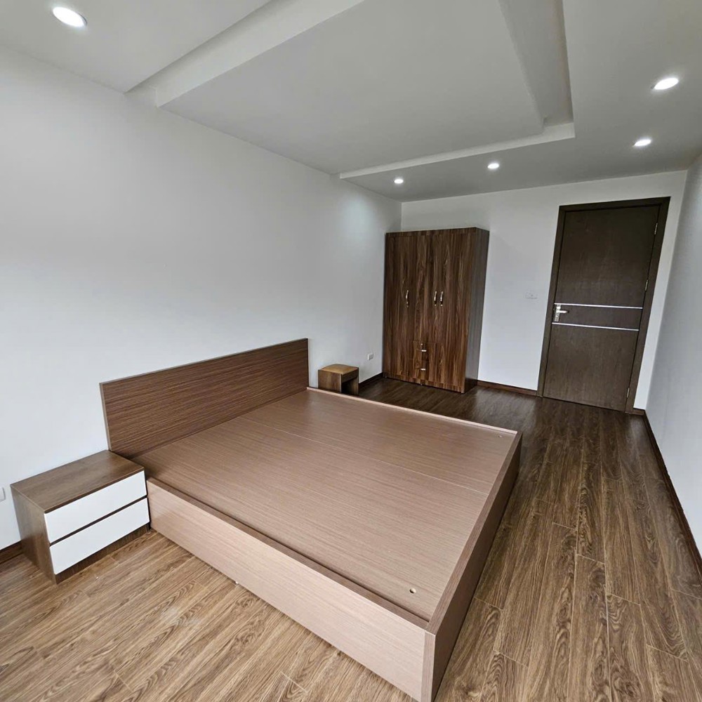 Bán Nhà Thạch Bàn Long Biên - 3 Bước Ra Aeon Full Nội Thất Ô Tô Đỗ Cửa - 6.9 Tỷ