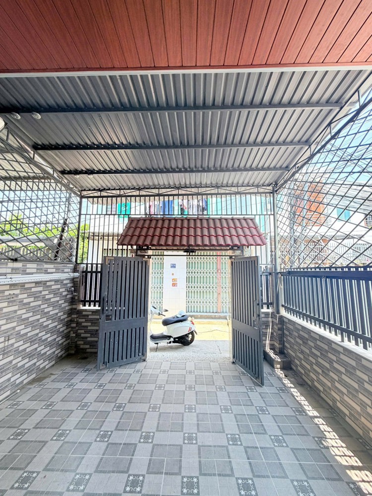 Bán Nhà 2 Tầng , Ngay Chợ Chiều Xã Vĩnh Ngọc Tp Nha Trang