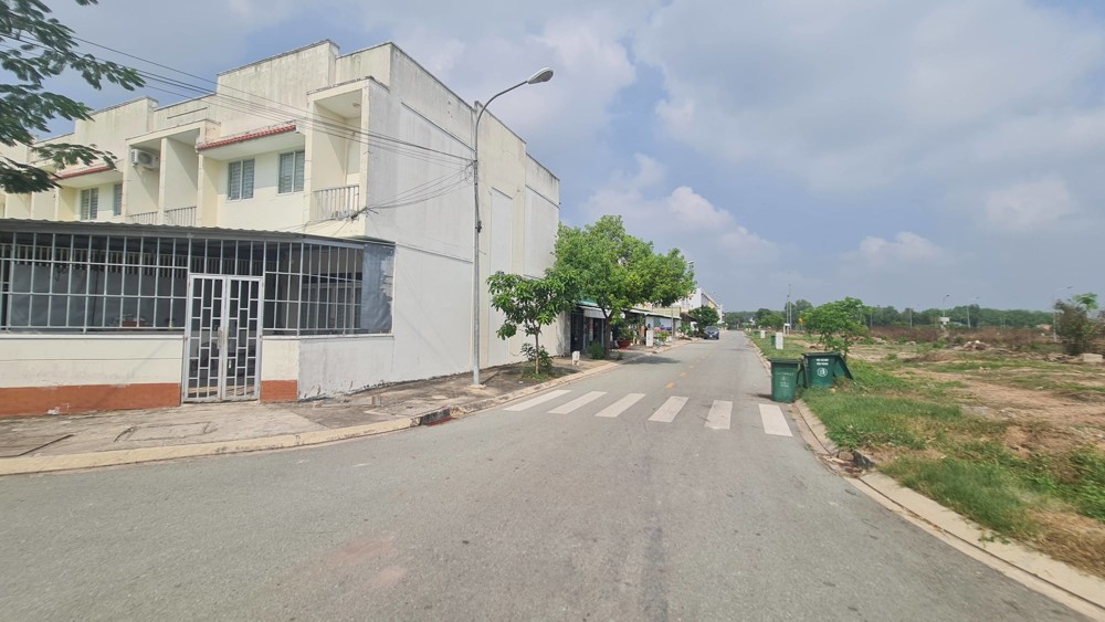 Bán Nhà Ở Tây Ninh, Ngay Trung Tấm Kcn Phước Đông