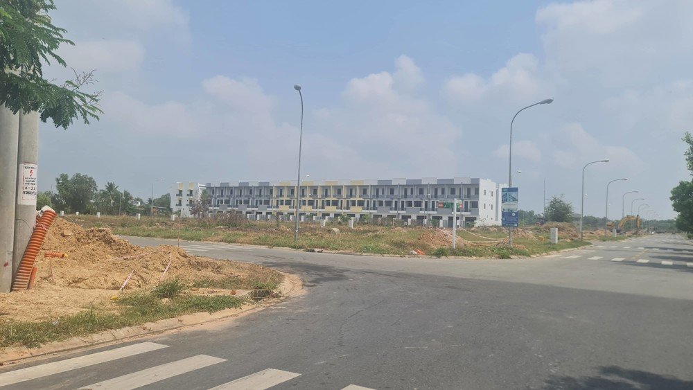 Bán Nhà Ở Tây Ninh, Ngay Trung Tấm Kcn Phước Đông