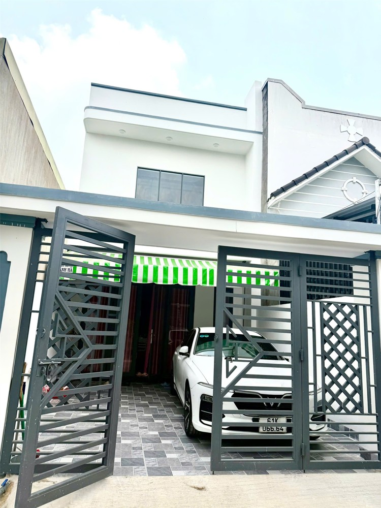 Định Cư Nước Ngoài Cần Bán Nhà Đẹp Mới Xây Phường Hòa Lợi, Thị Xã Bến Cát, Bình Dương