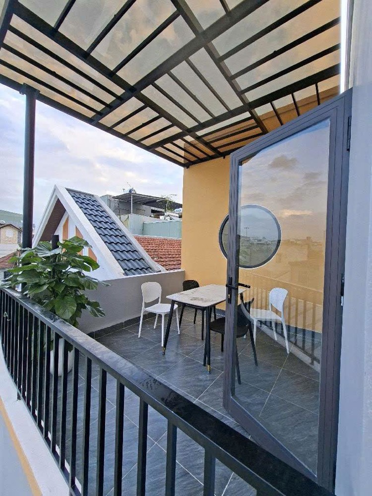 Nhà Cẩm Bắc - 3 Tầng Xây Mới - Ngang 6,5M - Full Nội Thất - Giá 5 Tỷ