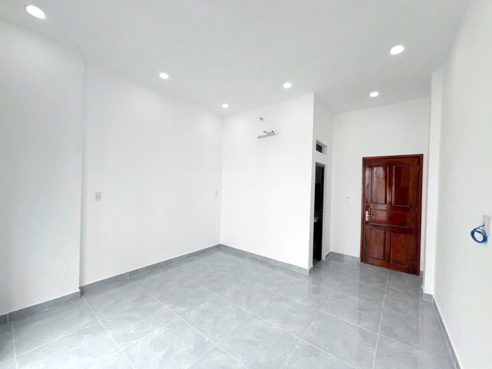 Nhà Mới Vị Trí Đẹp Hẻm 5M Đặng Chất P2q8