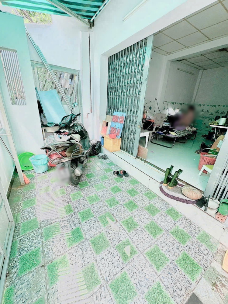 Nhà 1 Lầu Nở Hậu Ngay Chợ Ba Đình P10q8 (P.chánh Hưng)