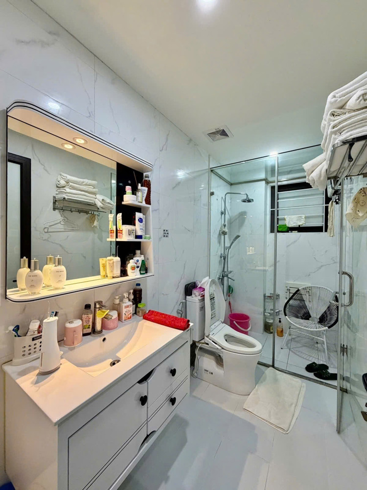 Bán Nhà Siêu Phẩm Xã Đàn – 6 Tầng – Ô Tô Tránh – Kinh Doanh Đỉnh