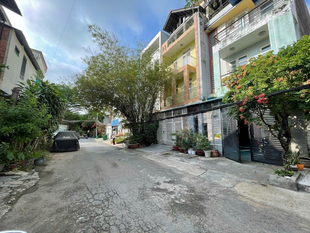 Khu Bình Lợi - Tuyệt Chủng - Lô 5*20 - 10 Bước Ra Công Viên - Khu Xây 5 Tầng Đồng Bộ Cực Đẹp - Chỉ