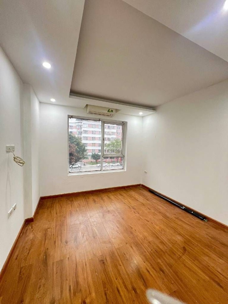 Căn Hộ Chung Cư Gia Lâm 4 Tỷ 70M Đầy Đủ Công Năng,Sổ Đỏ