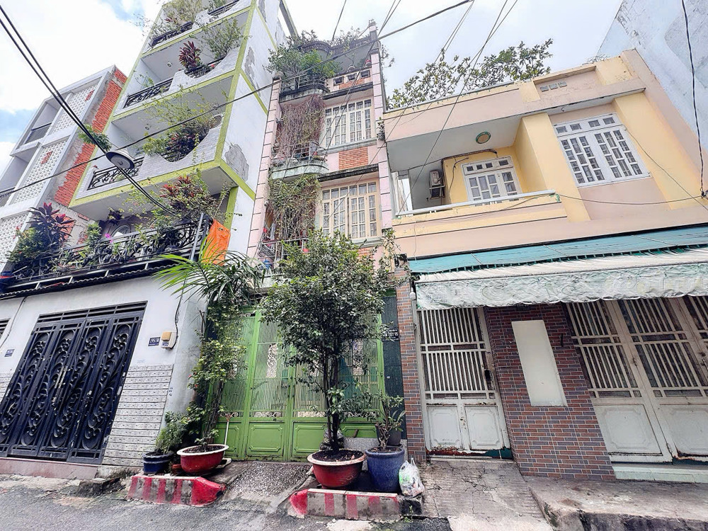 Duy Nhất Nhà Bán Ngang Đẹp 6M*15m - Hxh 8M Đ.trần Văn Đang Thông Hoàng Sa & Cách Mạng Tháng 8, Quận