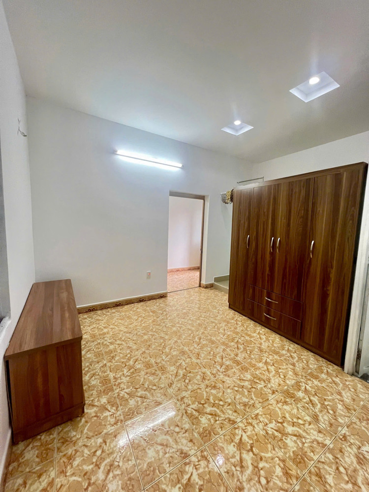 Bán Nhà 3 Tầng Ngõ 121 An Đà – Ngô Quyền – Ở Ngay – Giá 1,79 Tỷ