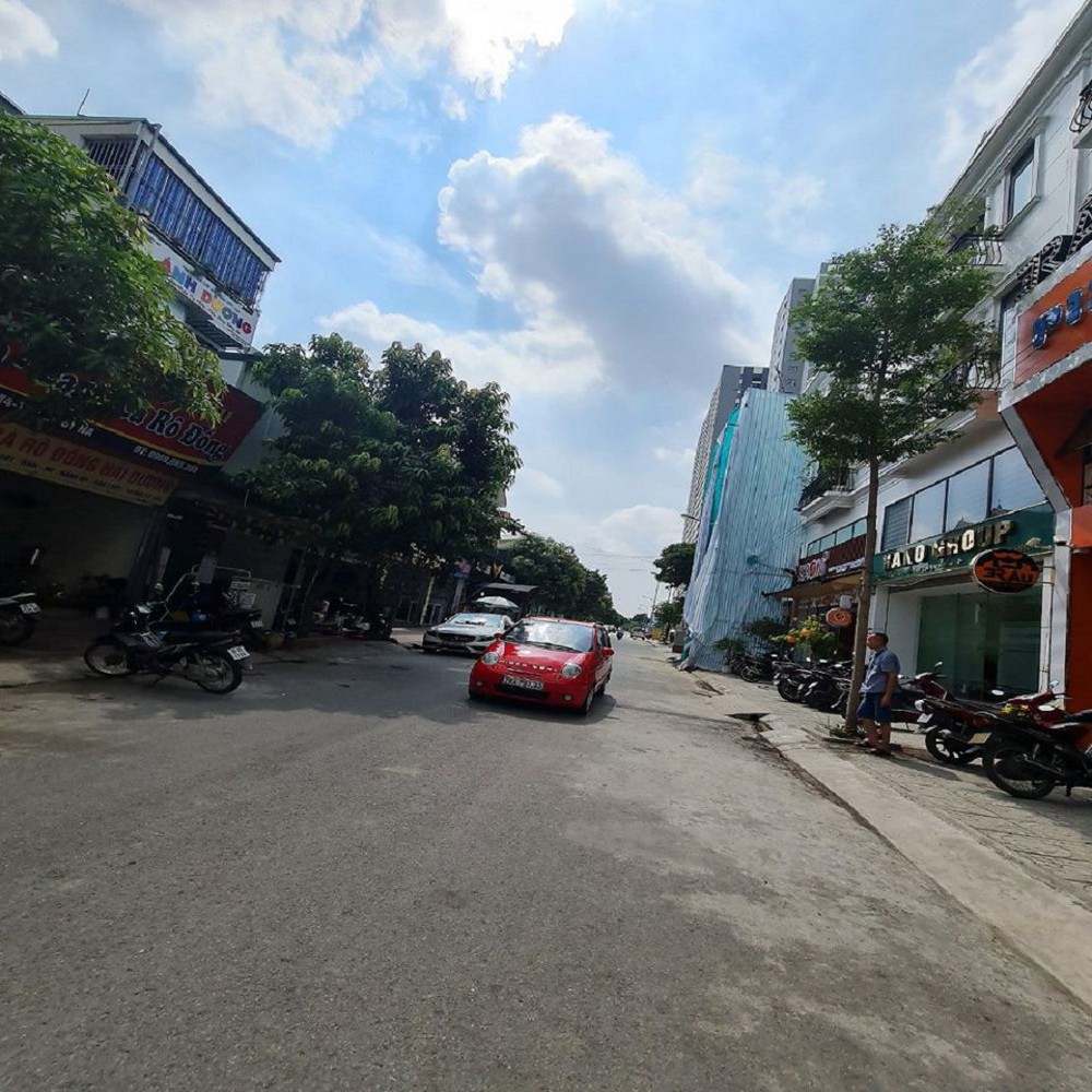 Bán Đất 60M2 Mt 4,2M Vuông Vắn Ô Tô Tránh Tại Trâu Quỳ, Gia Lâm. 8 Tỷ X. Lh 0989894845