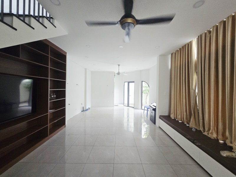 Bán Nhà Đường Số 19, Linh Chiểu, Thủ Đức, Tp Hcm. Dt - 127M2, 3 Tầng, 13.1 Tỷ