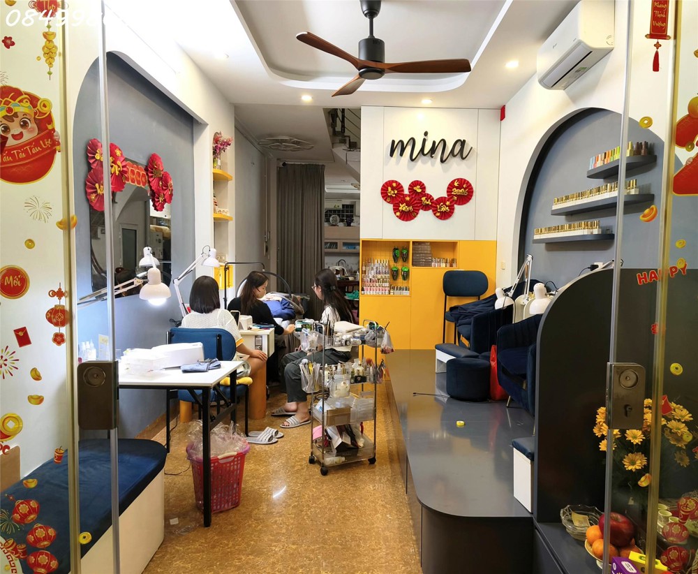 Hà Đông, Hà Nội Sang Gấp Tiệm Nail Mi Gội Khách Sẵn Vào Là Làm