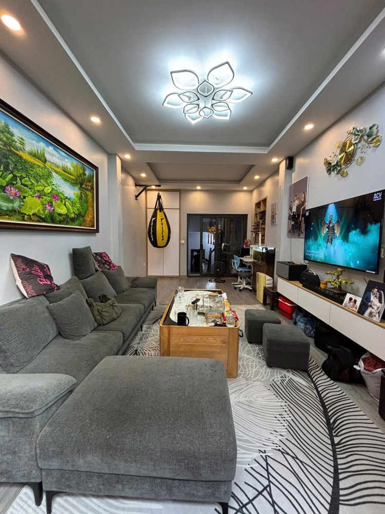 Thái Thịnh – Ô Tô Thông – Kinh Doanh – Dòng Tiền