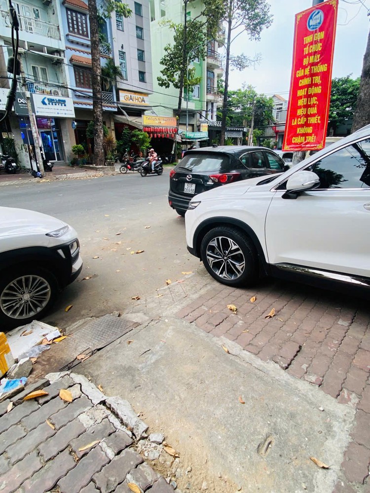 Chính Chủ Bán Nhà Mặt Tiền Đường D2 Nguyễn Gia Trí Nối Dài Phường 26, Q.bình Thạnh, Hcm