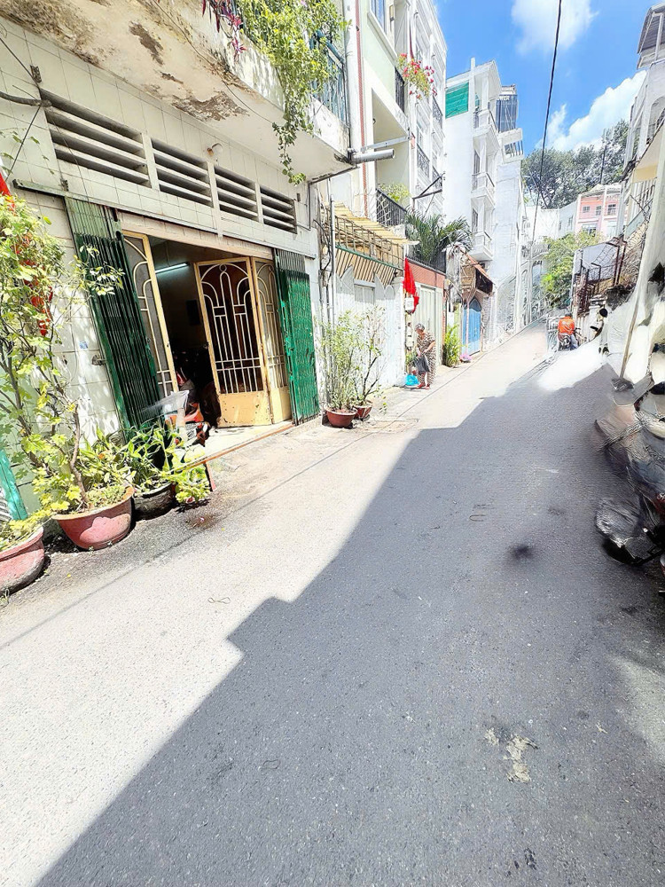 Chính Chủ Bán Nhà 2 Tầng Mặt Tiền Kd Đường Huyền Quang, Quận 1 - Ngang 4M*16m - Chào Chỉ 15,5T 