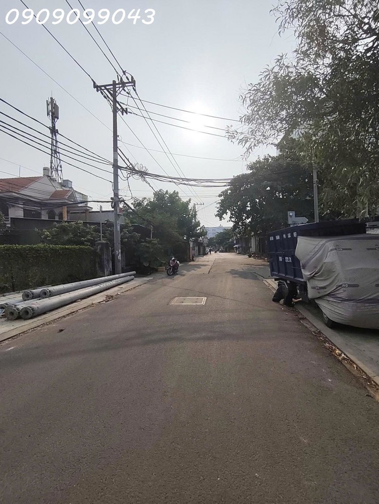 Đất Đông Hưng Thuận Quận 12-Giáp Kênh Khâm Lương.giáp Song Hành-Quận Tân Bình-Nhà-Gần Ga T3