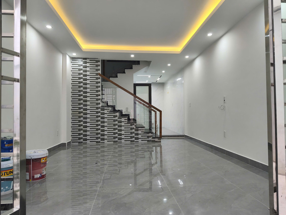 Bán Nhà 4 Tầng Ngõ 358 Đà Nẵng – Ô Tô Đỗ Cửa – Ngõ Thông – Giá 3,95 Tỷ