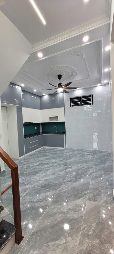 Bán Nhà 4 Tầng Lũng Đông – Hải An – Ô Tô Đỗ Cửa – Giá 4,15 Tỷ