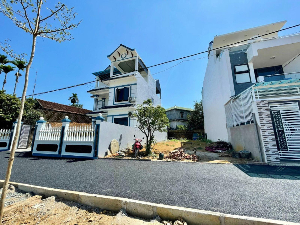 Chính Chủ Cần Tiền Trả Nợ, Bán Gấp Lô Đất 110M Full Thổ Cư Sát Đh Fpt Và Đhqg