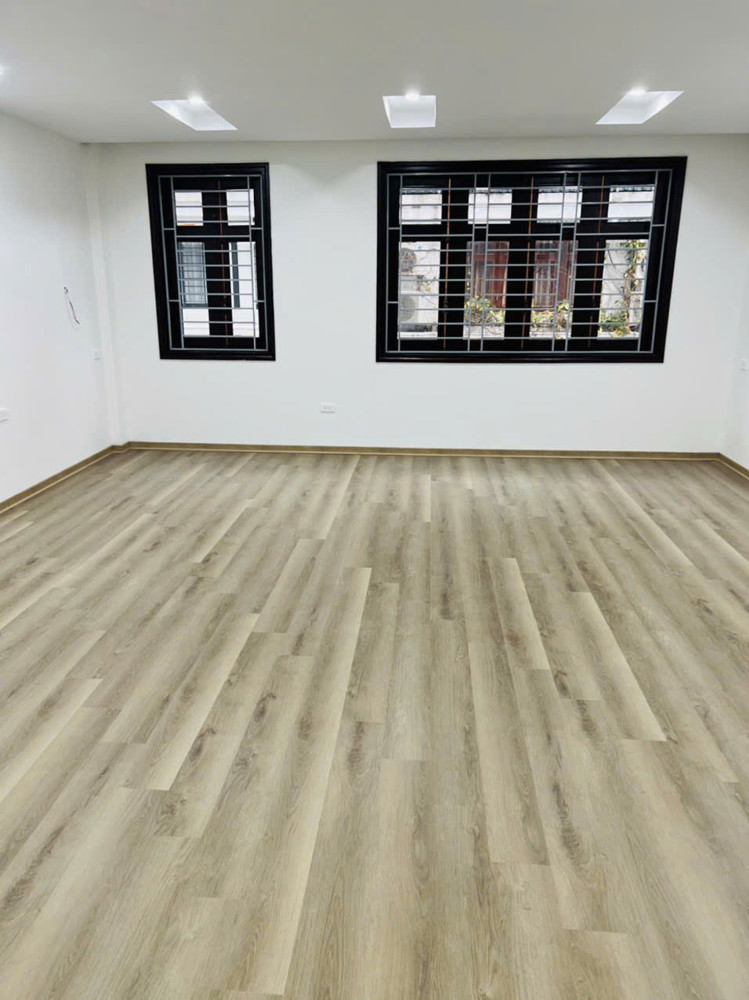 Cho Thuê Nhà Phân Lô Khu 90 Phố Nguyễn Tuân Giá Rẻ Dt: 70M² X 5 Tầng, Thang Máy