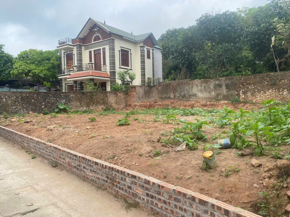 Bán Đất Thổ Cư Tại Nam Sơn Gần Khu Công Nghiệp Gotek Ngõ Thông Thoáng Oto