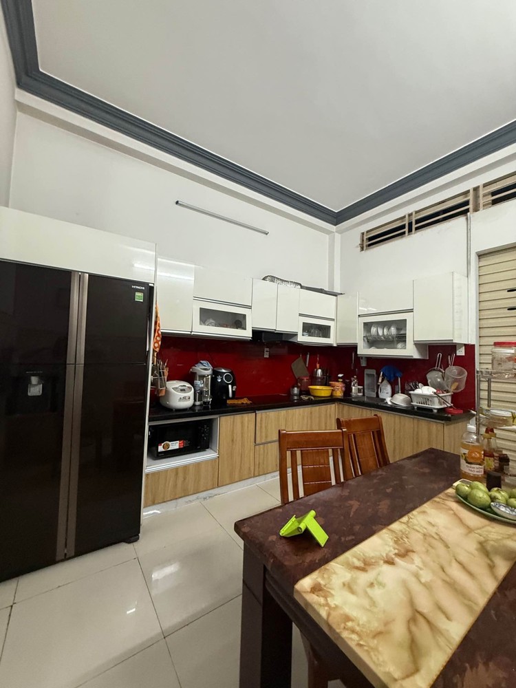 Mặt Tiền Kinh Doanh Đa Ngành Nghề Nguyễn Duy Cung - 92M2 - Vuông A4 - Chỉ 11 Tỷ Thương Lượng