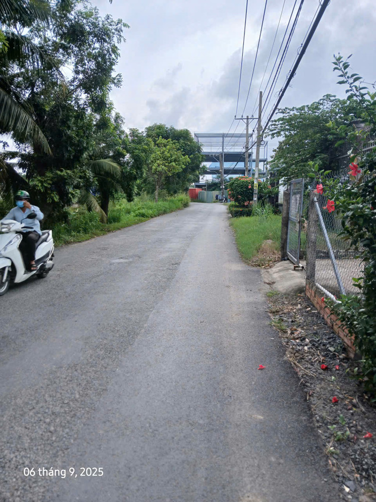 Bán Đất Mặt Tiền Đường Kinh Doanh (5×36m) 178M2. Có 133M Thổ Cư - Đường Nhựa Lớn 2 Xe Tải Tránh