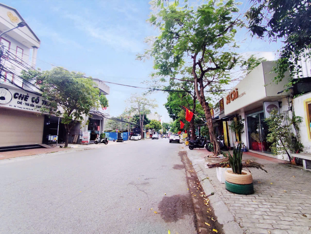 Bán Nhà Mặt Đường Trung Lực - 100M 3 Tầng - Vị Trí Đẹp