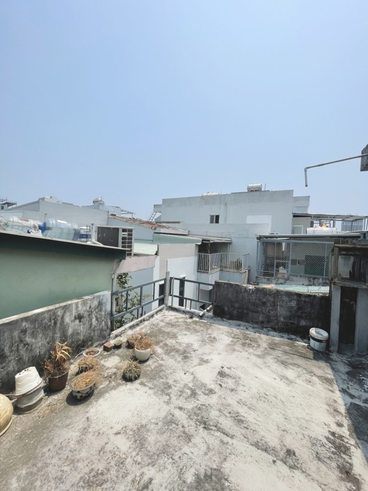 ► Kiệt 3.5M Gần Mt Hoàng Diệu, 31M2, 3.5 Tầng Đúc, 3Pn, 3Wc, Sân Thượng, 3.65 Tỷ