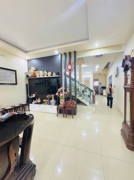 Bán Nhà Mặt Đường Trần Thành Ngọ – Kiến An – Dòng Tiền 10Tr/tháng – Giá 18 Tỷ