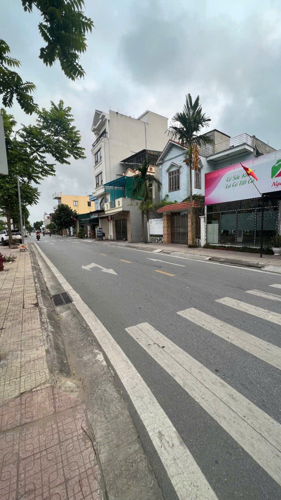 Hàng Hiếm Bán Đất Lô Góc Đẹp Rộng Gần 130M2 Ngay Khu C - Kdt Vũ Phúc Sầm Uất