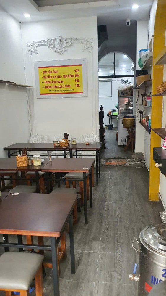 Sang Nhượng Mặt Bằng Kinh Doanh Quán Ăn Tại Phố Lò Đúc, Hà Nội