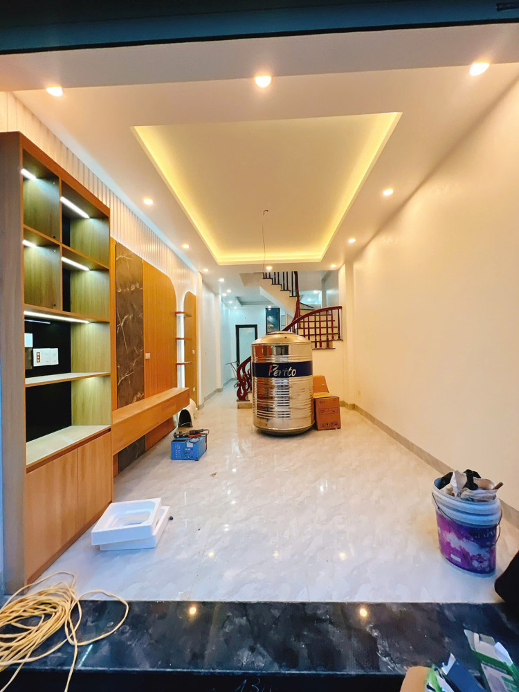 Chính Chủ Gửi 3 Tầng Trần Lãm Gần Khối Bệnh Viên Lớn Nhất Tỉnh Hưng Yên