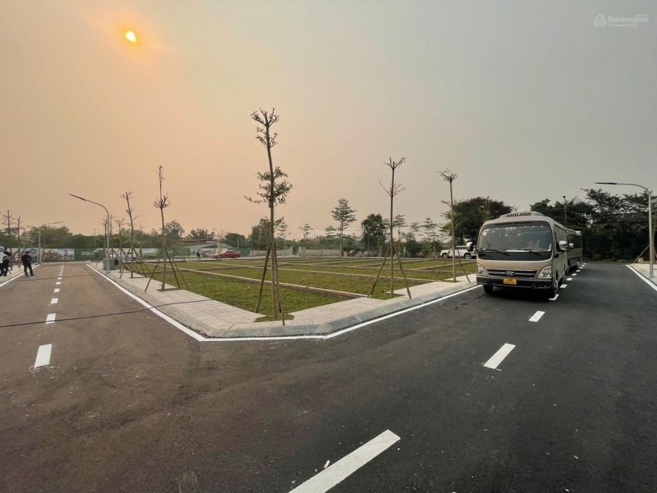 Chính Chủ Gửi Bán Suất Ngoại Giao, Lô Góc, View Hồ 103,3M2 - Lô Góc - Mt: 5M - Giá Chỉ Từ 2 Tỷ 5